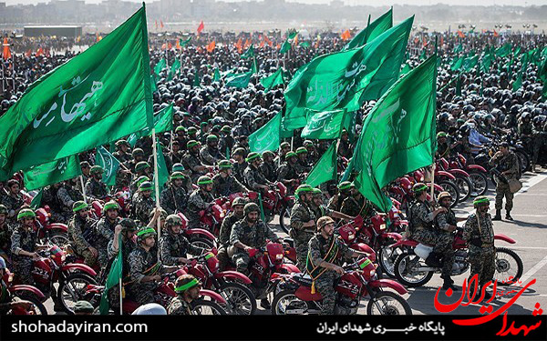 عکس/رزمایش پنجاه هزار نفری اقتدار ثارالله