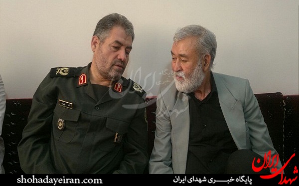 دیدار سرداران سپاه با خانواده شهدای مدافع حرم دیدار سرداران سپاه با خانواده شهدای مدافع حرم
