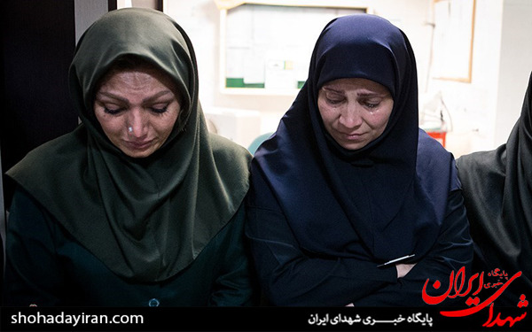 عکس/مراسم استقبال از پرچم متبرک و کاروان خادمان حرم مطهر رضوی در بیمارستان شهید مصطفی خمینی