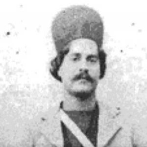 اینجا قبرستان اینجا قبرستان