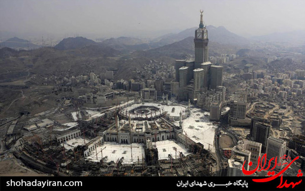 عکس/سقوط مرگبار جرثقیل در خانه خدا