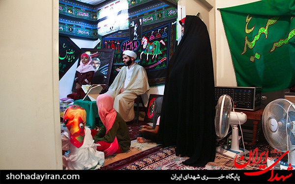 عکس/کلاس قرآن روحانی جهادگر در محله‌ پرخطر آمل