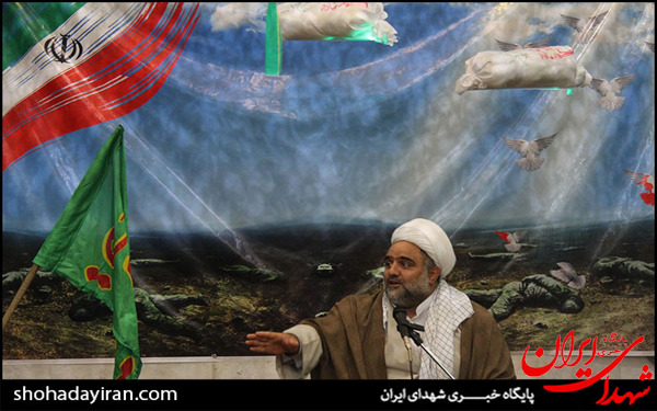 عکس/گرامیداشت شهدای دفاع مقدس و مدافعان حرم در تبریز