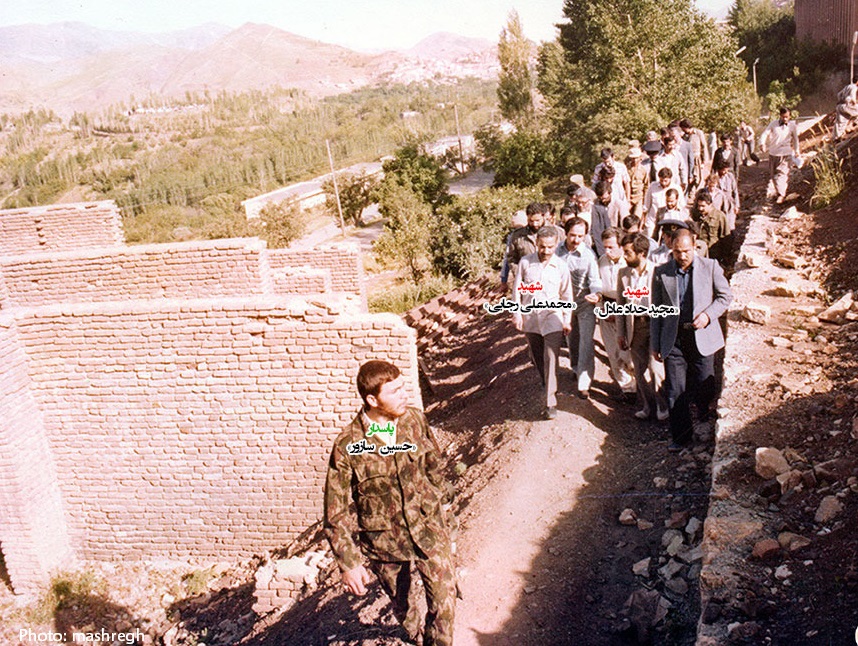 شهید رجایی و حداد عادل در کرمانشاه + عکس شهید رجایی و حداد عادل در کرمانشاه + عکس
