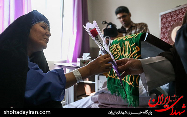 عکس/حضور خادمان حرم مطهر رضوی در بیمارستان چمران و مسجد جامع علی آباد