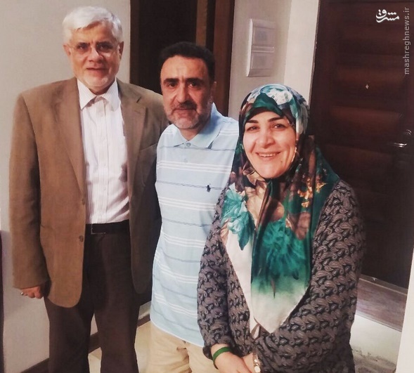 دیدار عارف با یکی از محکومان فتنه 88+عکس دیدار عارف با یکی از محکومان فتنه 88+عکس