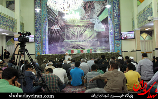 عکس/مراسم وداع و بدرقه شهید گمنام در مسجد احمدیه نارمک