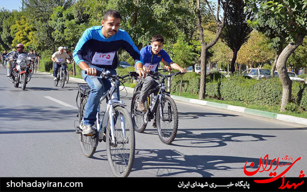 عکس/همایش بزرگ دوچرخه سواری به مناسبت هفته دفاع مقدس