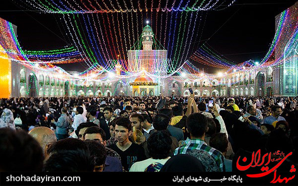 عکس/حرم رضوی در شب میلاد امام رضا(ع)