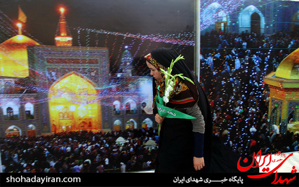 عکس/آئین گلباران حرم مطهر رضوی