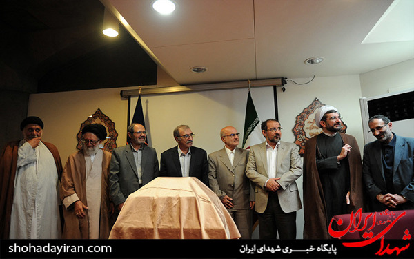 عکس/رونمایی از کتاب نهج البلاغه موضوعی