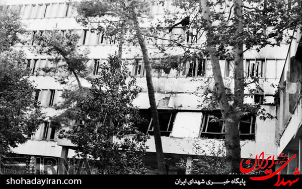 عکس/8 شهریور 1360 - انفجار بمب در ساختمان نخست وزیری و شهادت رجایی و باهنر