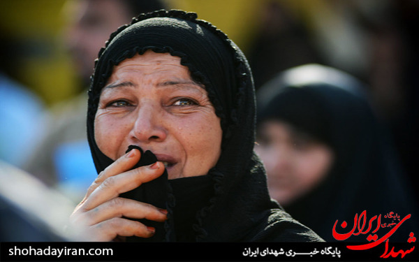 عکس/تشییع پیکر شهید مدافع حرم احمد حیاری