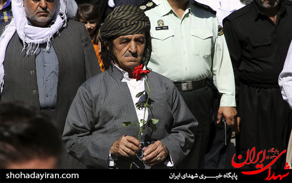 عکس/استقبال از پیکر ۱۷ شهید گمنام هشت سال دفاع مقدس در سقز و دیواندره