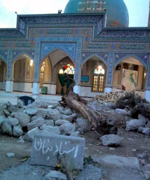 تخریب سنگ قبر خواننده قدیمی در کرج!+عکس