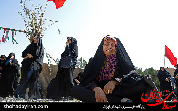 عکس/استقبال از خانواده شهید گمنام در دانشگاه قم