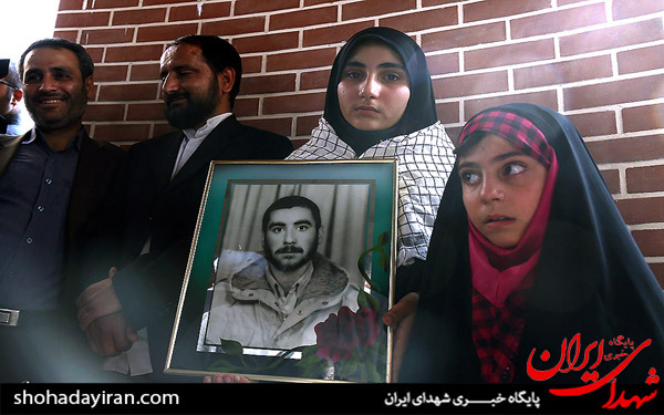 عکس/استقبال از خانواده شهید گمنام در دانشگاه قم