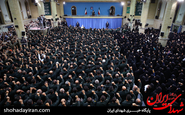 عکس/دیدار جمعی از فرماندهان و کارکنان نیروی دریایی سپاه با رهبر انقلاب