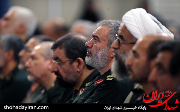 عکس/دیدار جمعی از فرماندهان و کارکنان نیروی دریایی سپاه با رهبر انقلاب