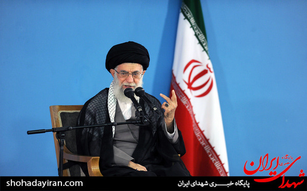 عکس/دیدار جمعی از فرماندهان و کارکنان نیروی دریایی سپاه با رهبر انقلاب
