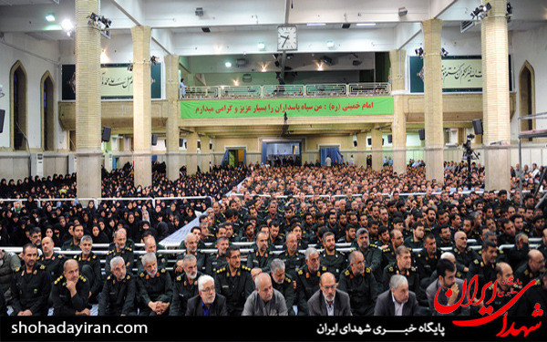 عکس/دیدار جمعی از فرماندهان و کارکنان نیروی دریایی سپاه با رهبر انقلاب