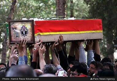 تصاویر/ تشییع جانباختگان منا در اصفهان تصاویر/ تشییع جانباختگان منا در اصفهان