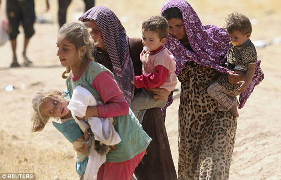 شیوه غیراخلاقی برای تغییر دین زنان! +تصاویر