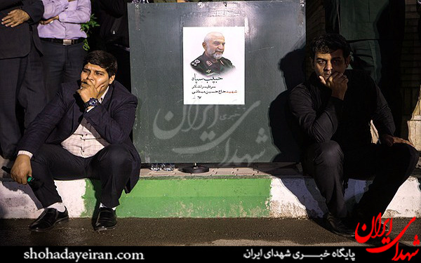 عکس/مراسم استقبال از پیکر شهید حسین همدانی