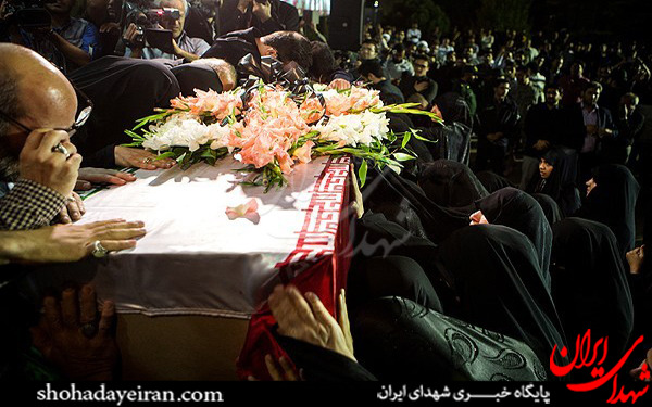 عکس/مراسم استقبال از پیکر شهید حسین همدانی