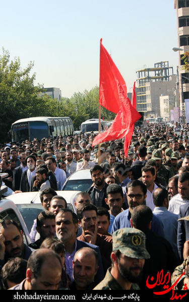 عکس/مراسم تشییع پیکر مطهر شهید حسین همدانی
