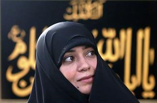 تاثیر دستنوشته رهبری در زندگی الهام چرخنده تاثیر دستنوشته رهبری در زندگی الهام چرخنده
