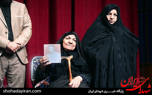 عکس/اکران فیلم «خاکستر و برف» با حضور مادران شهدا