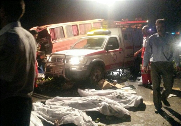 جزئیات بیشتر از حادثه خونین جاده قم ـ تهران + عکس جزئیات بیشتر از حادثه خونین جاده قم ـ تهران + عکس
