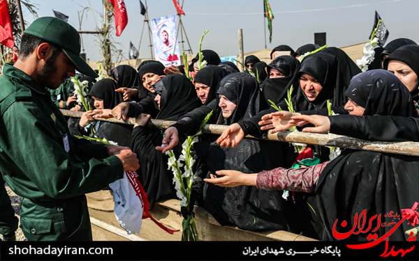 عکس/تشییع دو شهید گمنام در دانشکده شهید مطهری