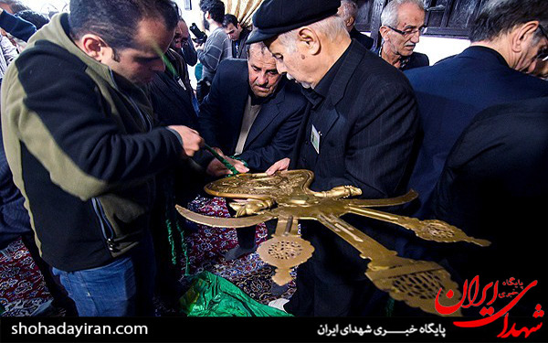 عکس/آیین سنتی علم بندان در ماسوله