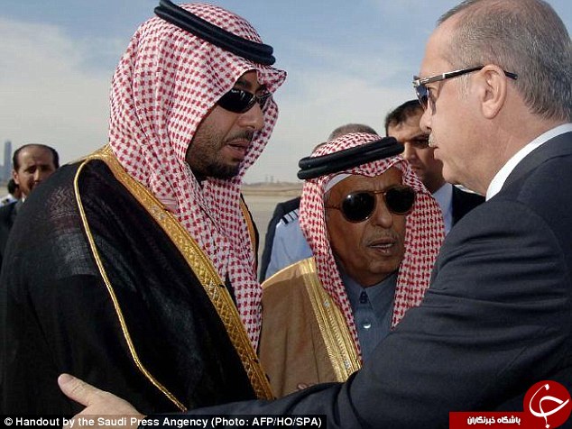 تجاوز وحشیانه پسر آل سعود به زنان خدمتکار+عکس تجاوز وحشیانه پسر آل سعود به زنان خدمتکار+عکس
