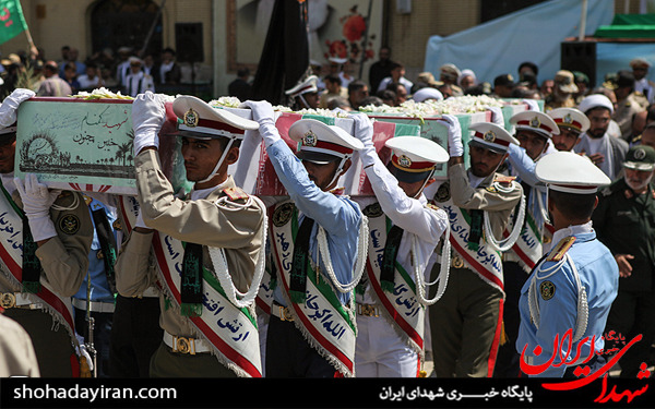 عکس/تشییع دو شهید گمنام در دانشگاه دفاع ملی