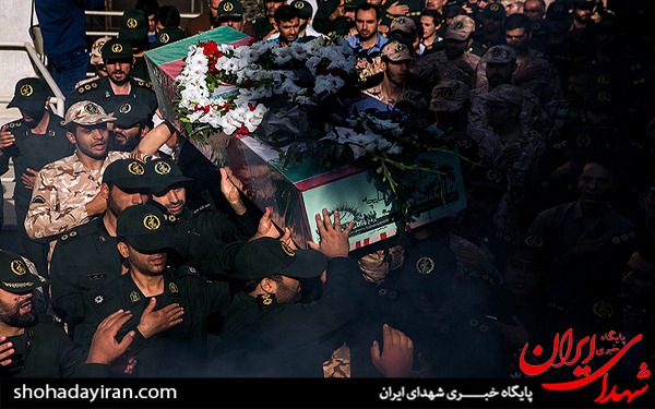 عکس/تشییع پیکر دو شهید گمنام در تهران