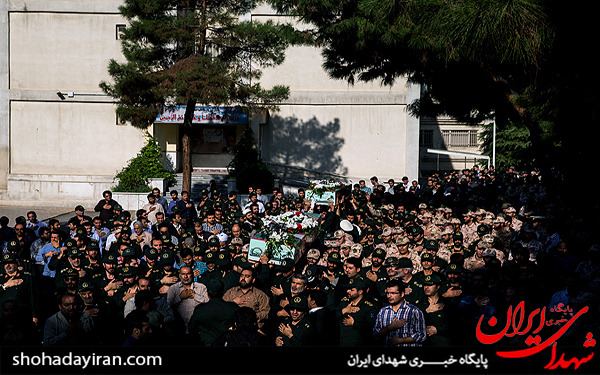 عکس/تشییع پیکر دو شهید گمنام در تهران