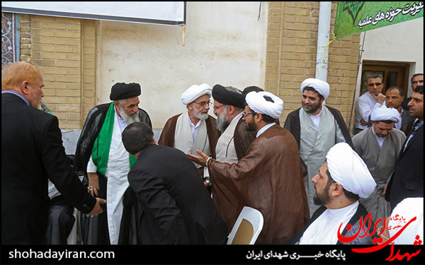 عکس/تجمع اعتراض آمیز اساتید و طلاب حوزه علمیه قم به جنایات آل سعود در منا