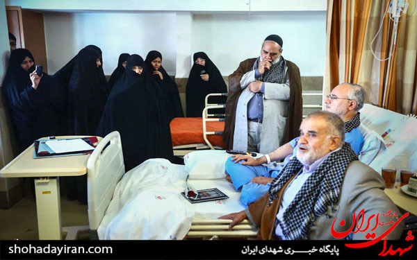 عکس/عیادت مداحان اهل بیت (ع) از جانبازان شیمیایی