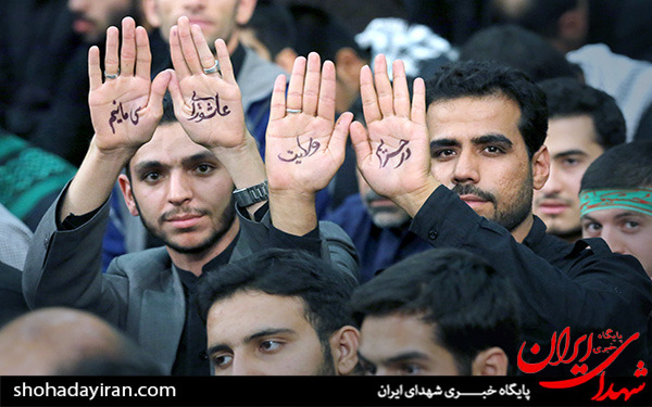 عکس/عزاداری شب تاسوعا در حسینیه امام خمینی در حضور رهبر انقلاب