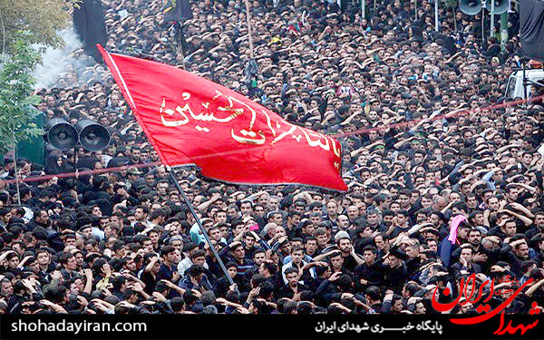 عکس/اجتماع بزرگ عاشقان اباعبدالله الحسین در حسینیه اعظم زنجان