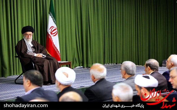 عکس/ دیدار سفرای ایران و مسئولان وزارت خارجه با رهبر انقلاب