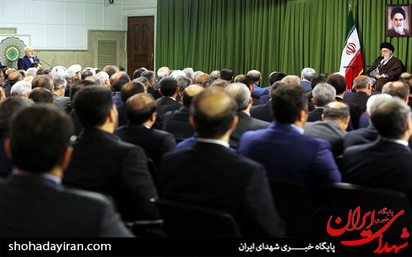 عکس/ دیدار سفرای ایران و مسئولان وزارت خارجه با رهبر انقلاب