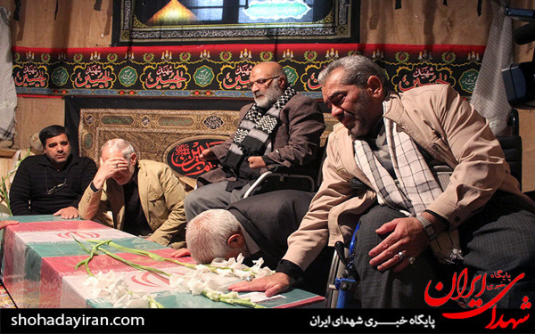عکس/تشییع و خاکسپاری پیکر دو شهید گمنام در بیرجند