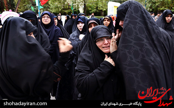 عکس/تشییع پیکر دانشجوی جانباز شهید دانشگاه تهران