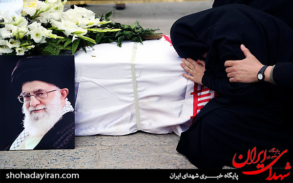 عکس/تشییع پیکر دانشجوی جانباز شهید دانشگاه تهران
