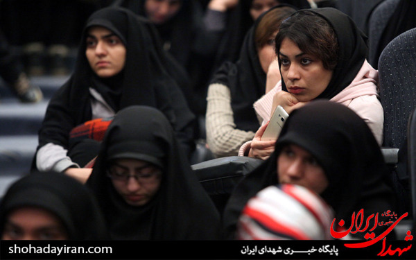 عکس/نخستین گردهمایی ضد آمریکایی بعد از توافق عکس/نخستین گردهمایی ضد آمریکایی بعد از توافق