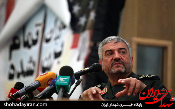عکس/نخستین گردهمایی ضد آمریکایی بعد از توافق عکس/نخستین گردهمایی ضد آمریکایی بعد از توافق
